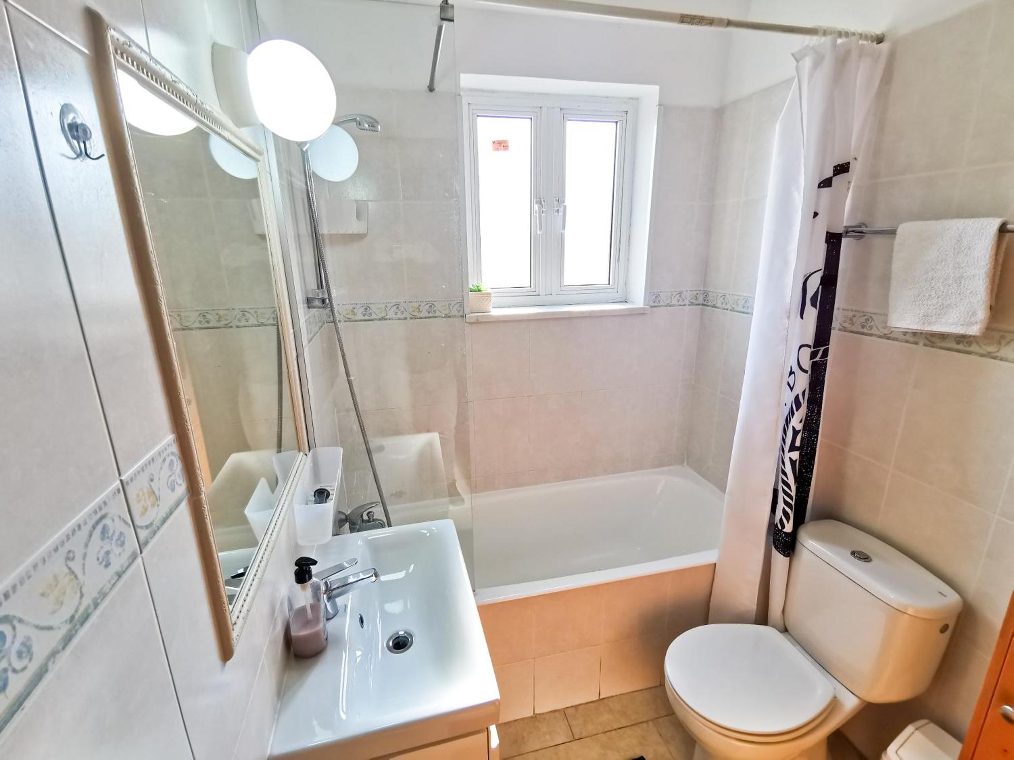 License To Chill Apartment Larnaca Eksteriør billede
