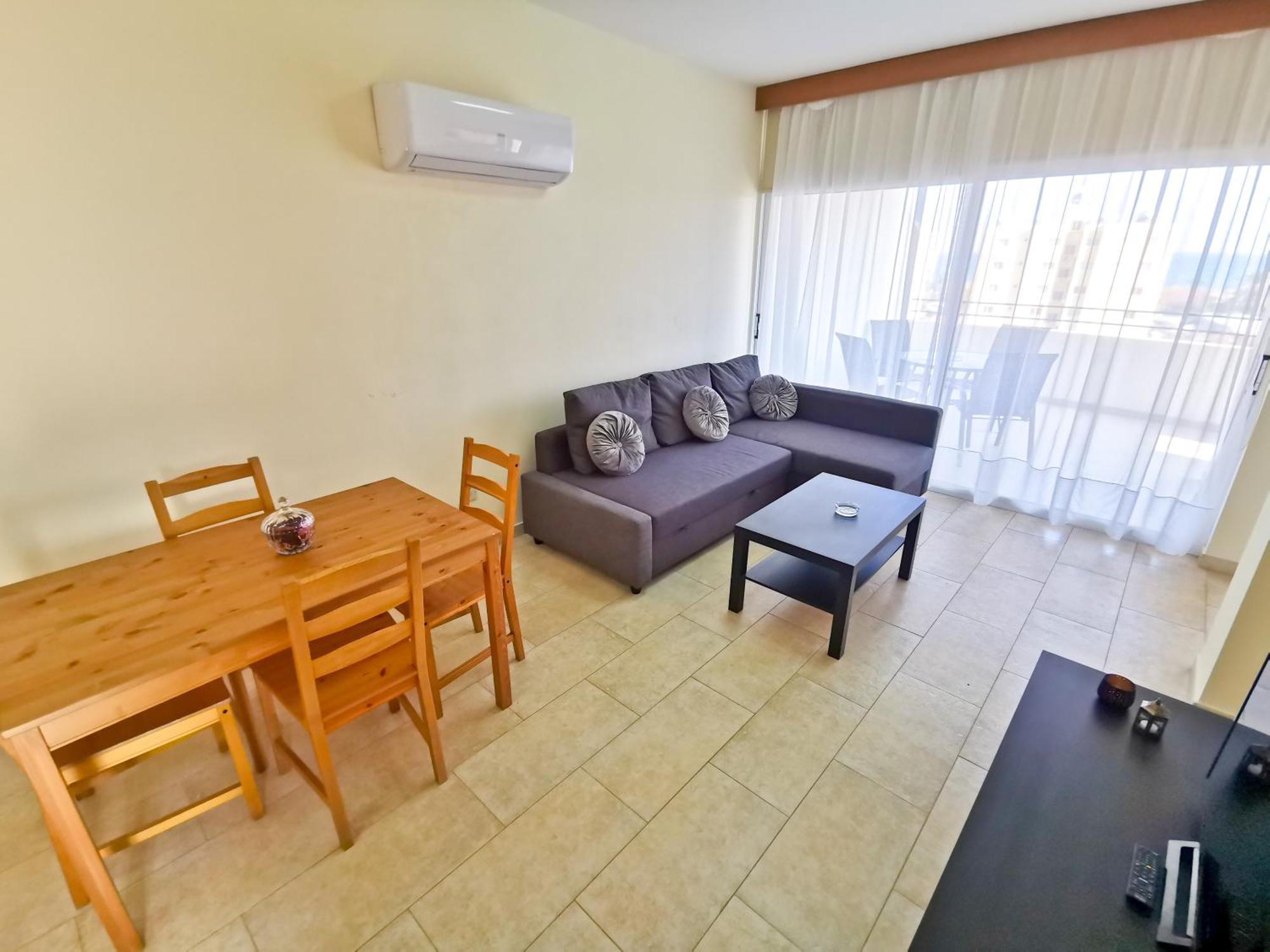 License To Chill Apartment Larnaca Eksteriør billede